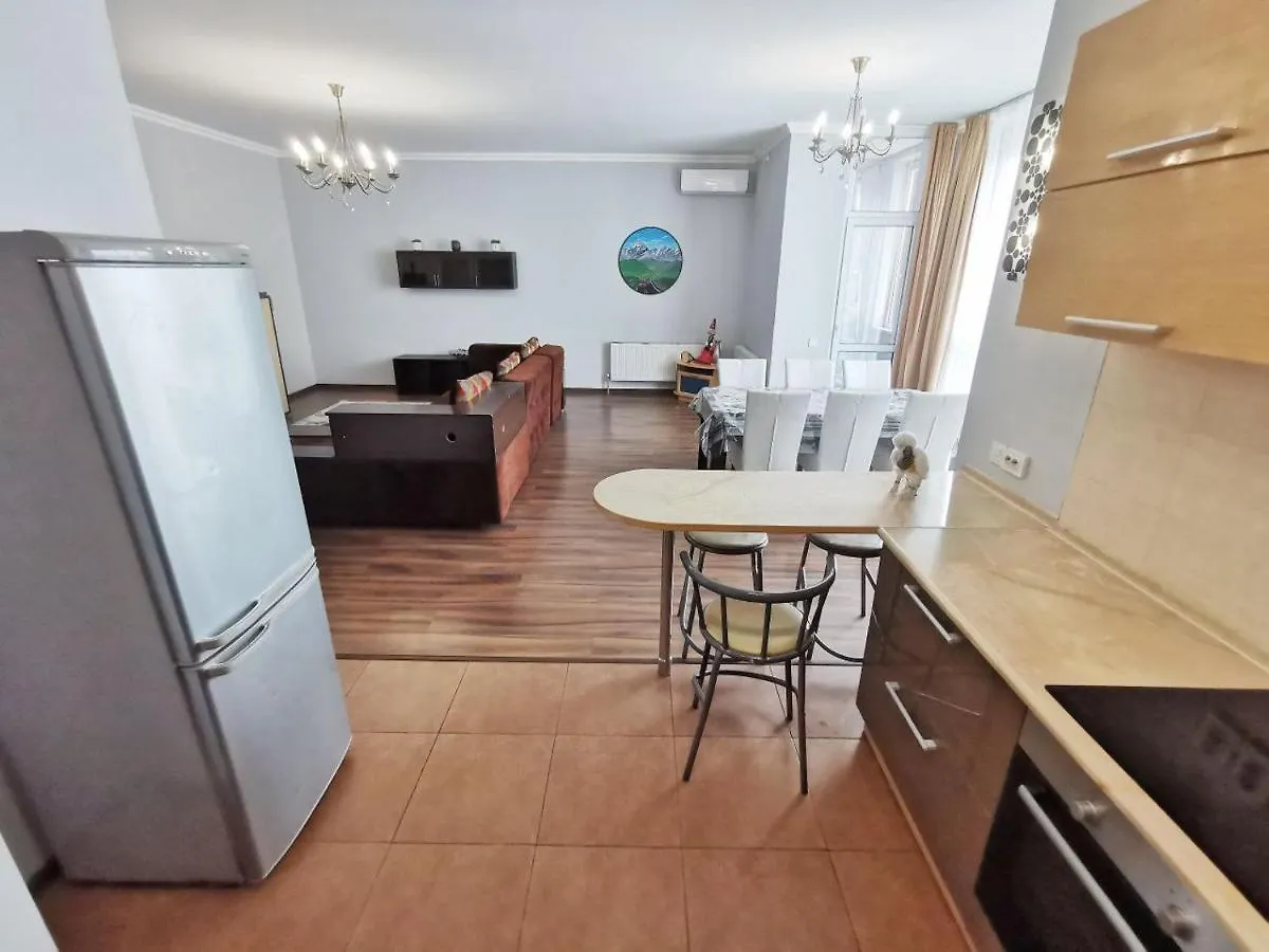 Апартаменты Moon Apartments - Manhattan Almati