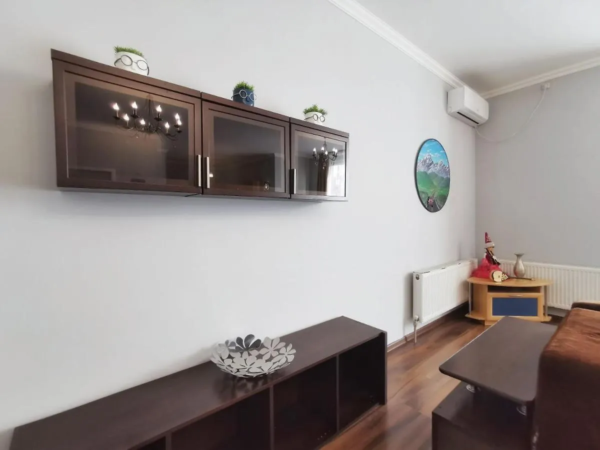 Апартаменты Moon Apartments - Manhattan Almati
